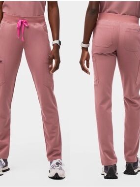 Women’s Straight-Leg Cargo Scrub Pants - Dusty Rose
